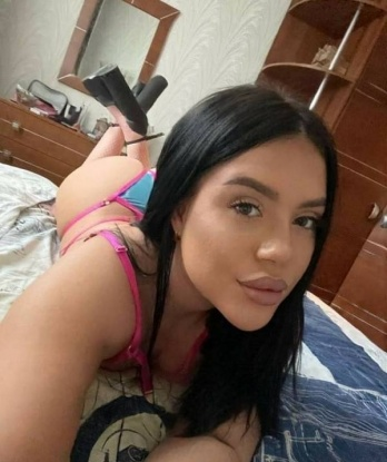 Элизабет, 21 год, 1 размер груди